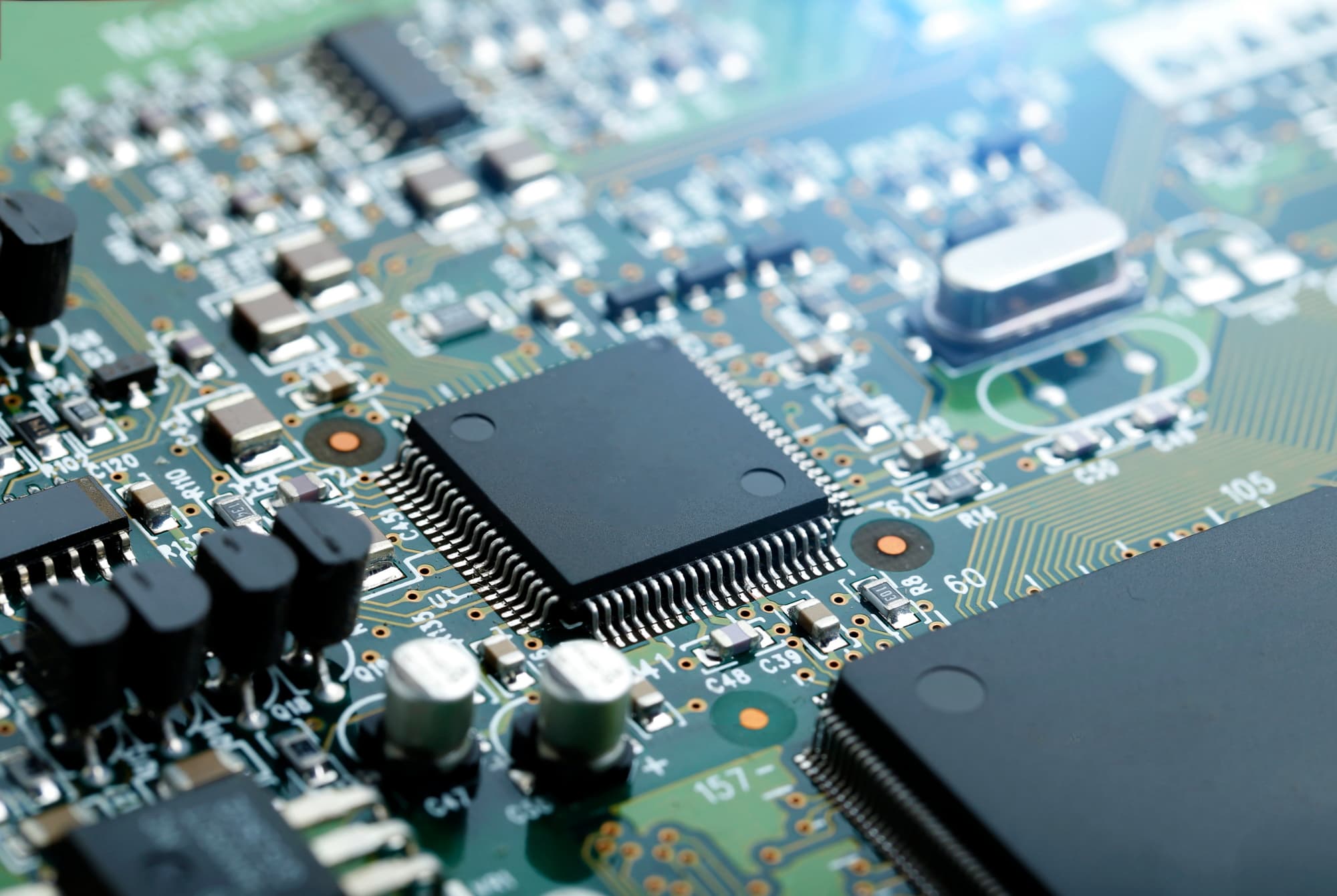Vietnam Unveils Semiconductor Industry Development Strategy to 2030, Vision to 2050